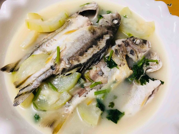 Soup with Mixed Fish and Zucchini recipe