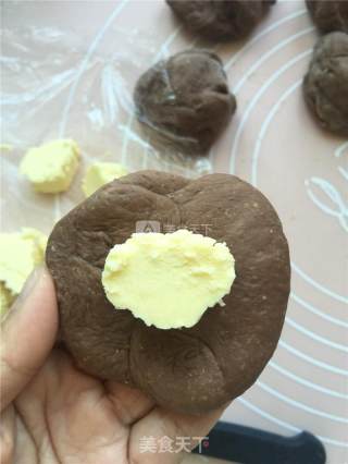 #aca Baking Star Competition# Whole-wheat Cocoa Souffle Small Meal Buns recipe