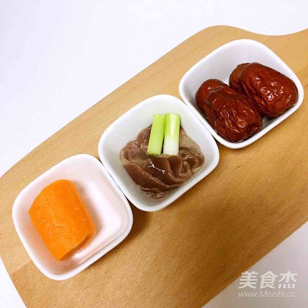 Baby Food Supplement Pork Liver Red Date Soup recipe