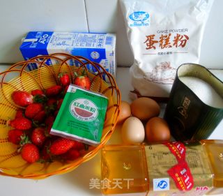 #四session Baking Contest and is Love to Eat Festival#red Velvet Strawberry Cake Roll recipe
