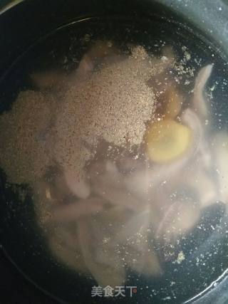 White Pepper Tripe Soup recipe