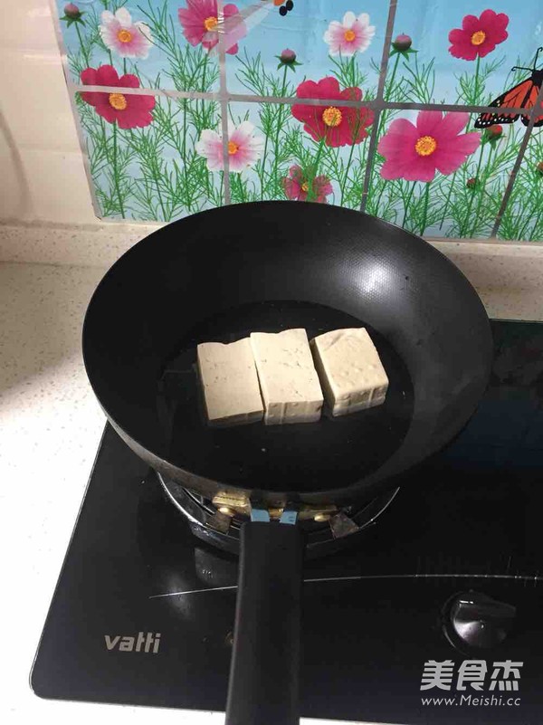 Pan-fried Old Tofu Twice-cooked Pork recipe