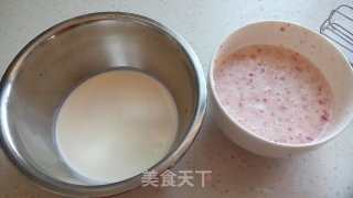 Ling Han Alone, Charming and Charming-plum Fragrant Strawberry Mousse recipe