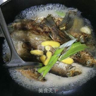 Braised Crucian Carp recipe