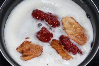 Fermented Longan and Red Date Soup recipe