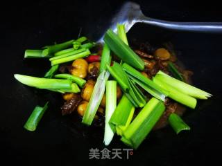 Braised Beef Brisket with Chestnut recipe