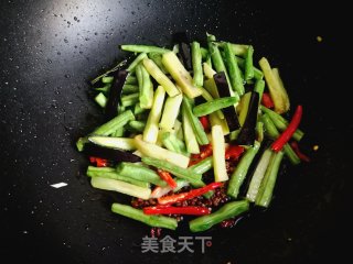 Fried Eggplant Strips with Long Beans recipe