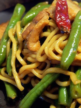 Braised Noodles with Beans recipe