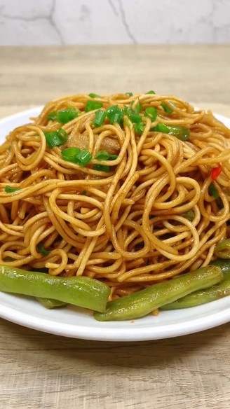 Braised Noodles with Beans recipe