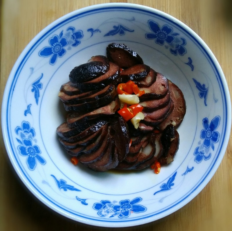 Spicy Steamed Pork Blood Tofu Meatballs recipe