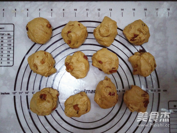 Red Date Longan Bread recipe