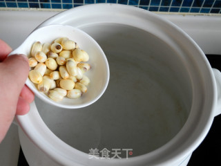 Lotus Seed, Jujube and Tremella Soup recipe