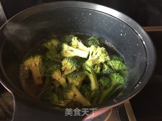 Broccoli Stuffed Shiitake Mushrooms recipe