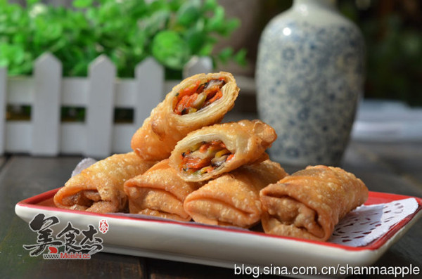 Vegetarian Three Silk Spring Rolls recipe