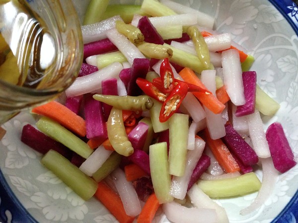 Pickled Peppers and Assorted Carrots recipe
