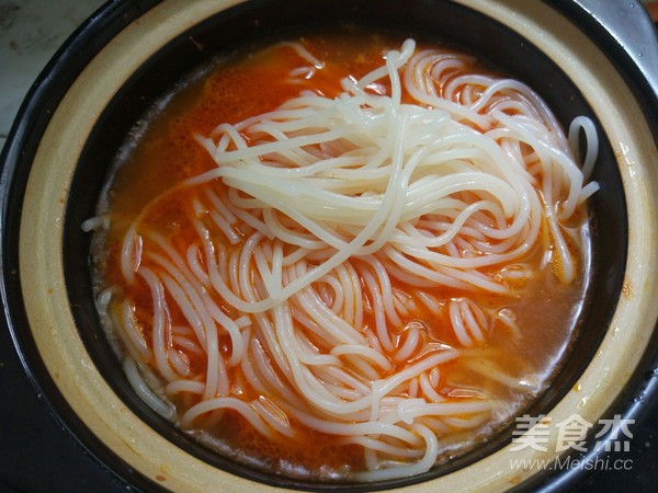 Guilin Rice Noodles in Sour Soup Casserole recipe