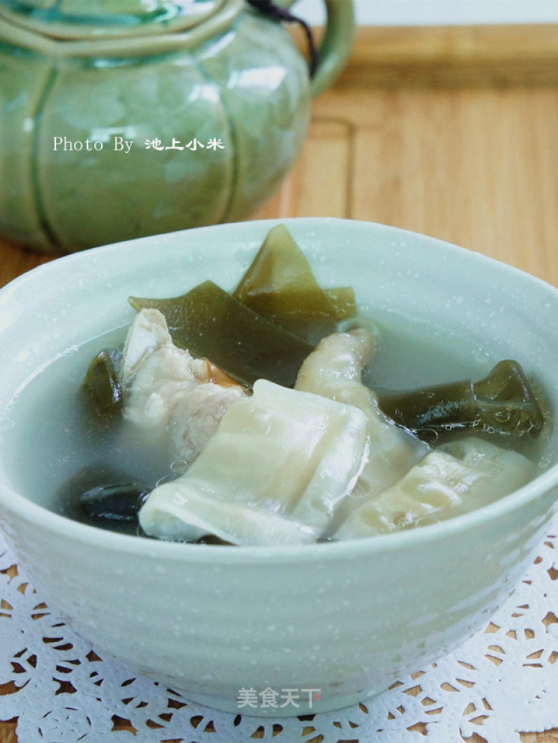 Fish Maw Kelp Tail Bone Soup recipe