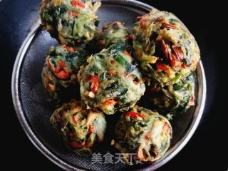Fried Noodles and Vegetable Meatballs recipe