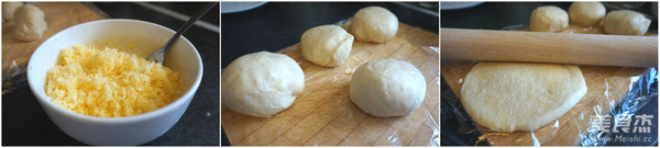 Flower Coconut Bread recipe