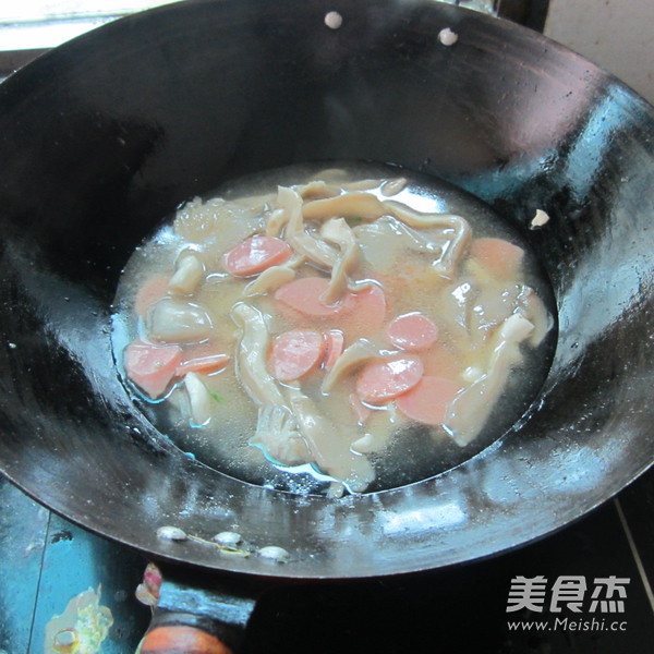 Ham and Mushroom Soup recipe