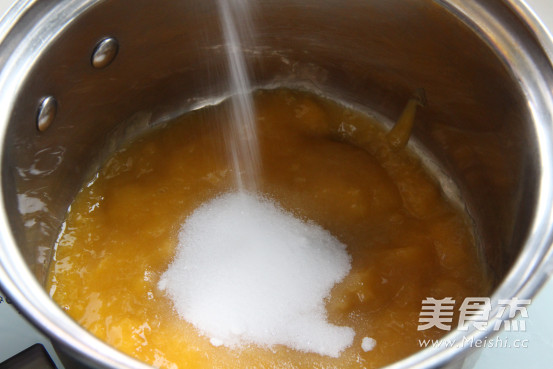 Sweet and Sour Fructose Rolls recipe