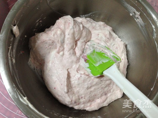 Freeze Dried Strawberry Yogurt Mousse recipe