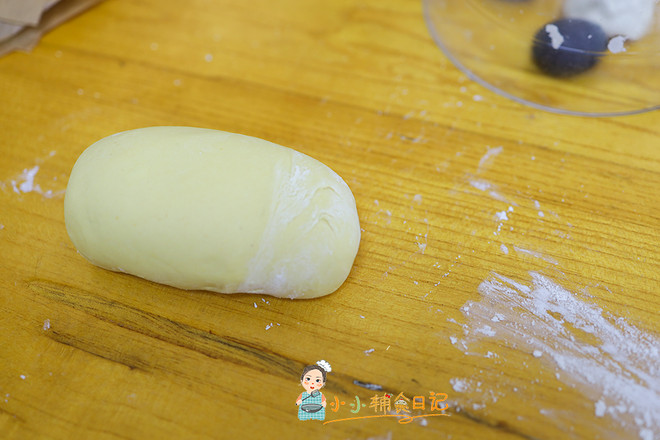 Supplementary Food for More Than 9 Months of Yellow Man Pumpkin Buns recipe
