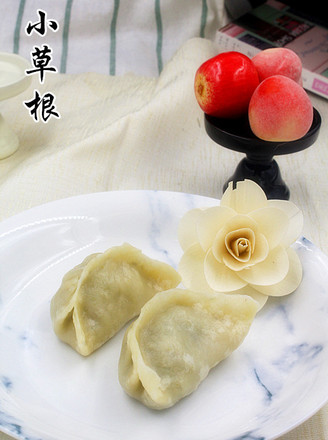 Hot Noodle Dumplings with Cowpea and Pork recipe