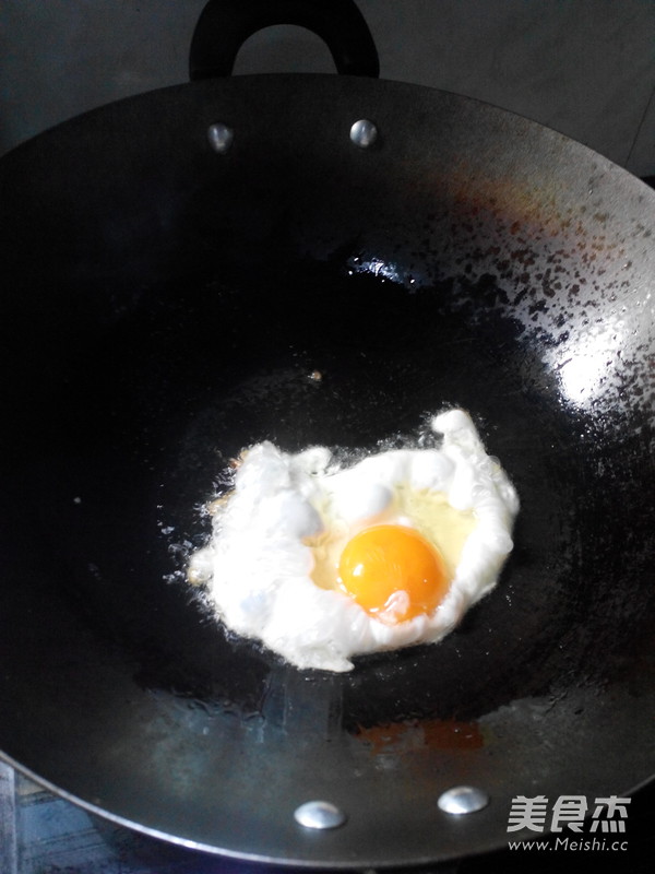 Tomato and Egg Noodles recipe