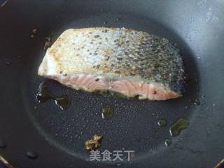 Cooked and More Nutritious---lemon Fragrant Salmon recipe