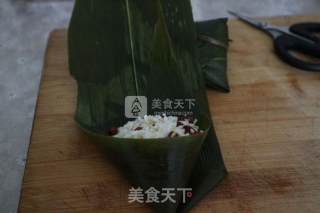 Northern Glutinous Rice, Red Dates and Honey Bean Dumplings recipe