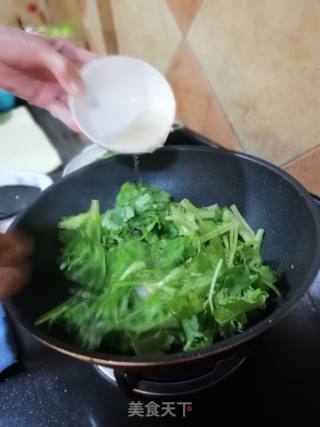 Parsley Boiled Yellow Croaker recipe