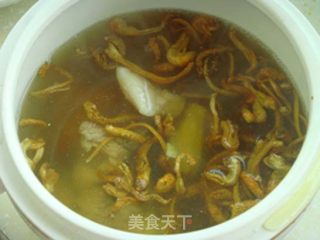 Crocodile Meat Stewed Cordyceps Flower recipe