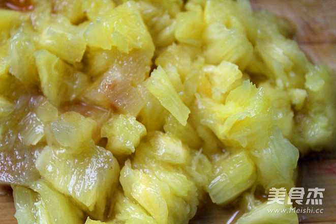 Yellow Peach Pineapple Pie recipe