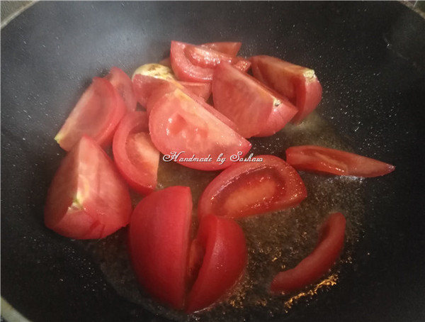 Braised Pork Noodles with Tomato recipe