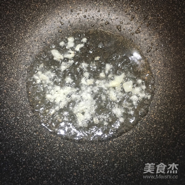 Fried Noodles with Cabbage recipe