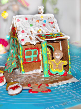 Gingerbread Cottage recipe