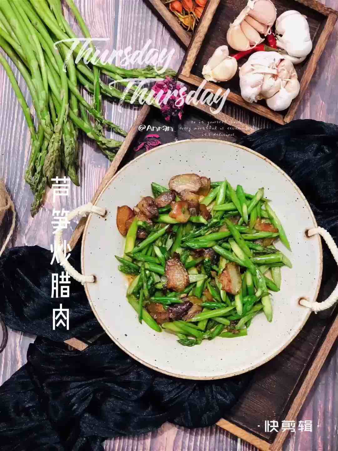 Stir-fried Bacon with Asparagus recipe