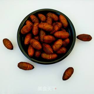 Dry Stir-fried Silkworm Pupa recipe