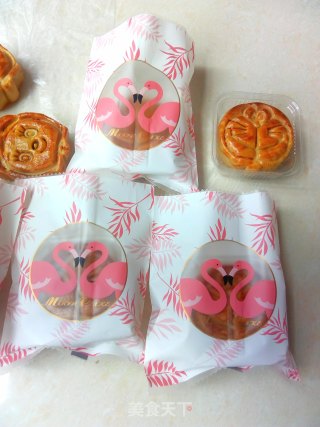 Cantonese-style Moon Cakes recipe