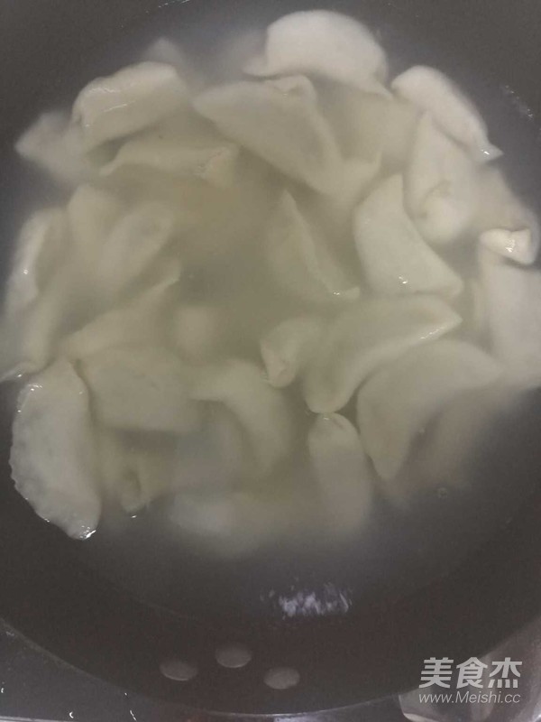 Pork Chrysanthemum Dumplings recipe