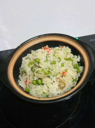 Fried Rice with Peas and Shiitake Mushrooms