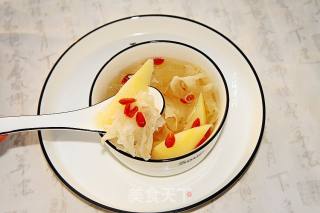Snow Pear Soup with Rock Sugar Tremella recipe