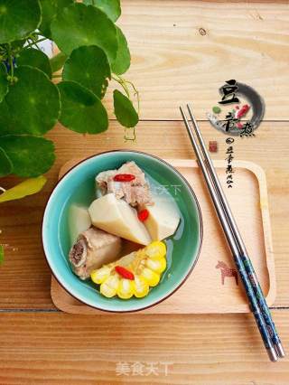 Corn and Pleurotus Rib Soup recipe