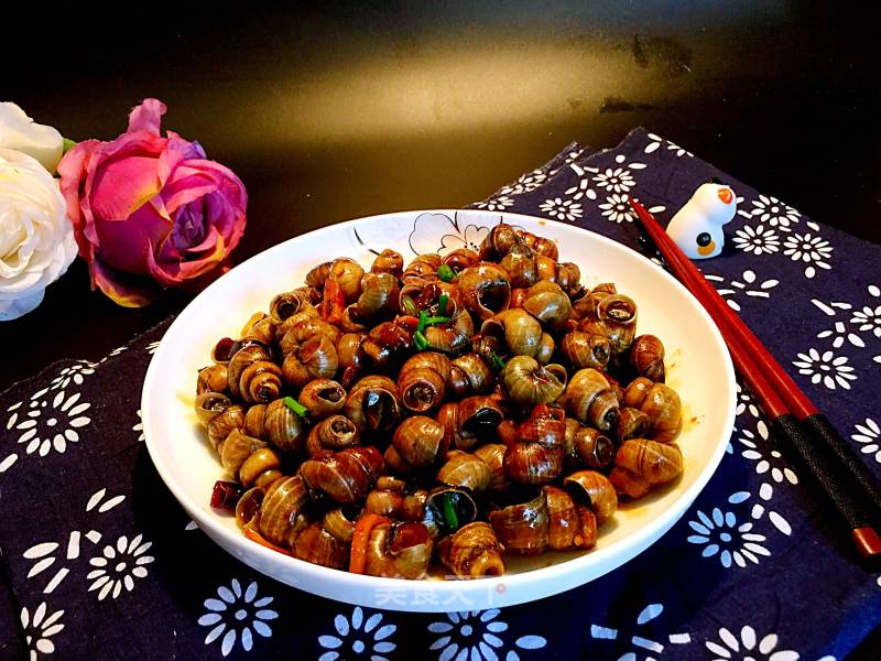 Sauce Fried Snails recipe