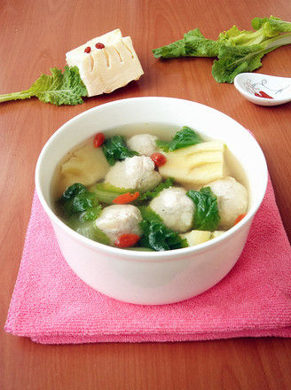 [pigball Spring Festival] Pork Belly Ball and Spring Bamboo Shoot Soup recipe