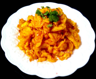 Scrambled Eggs with Tomato Sauce recipe