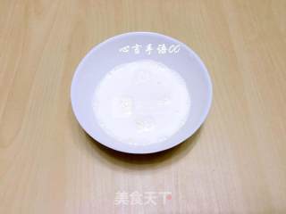 Flower-shaped Coconut Milk Parfait recipe