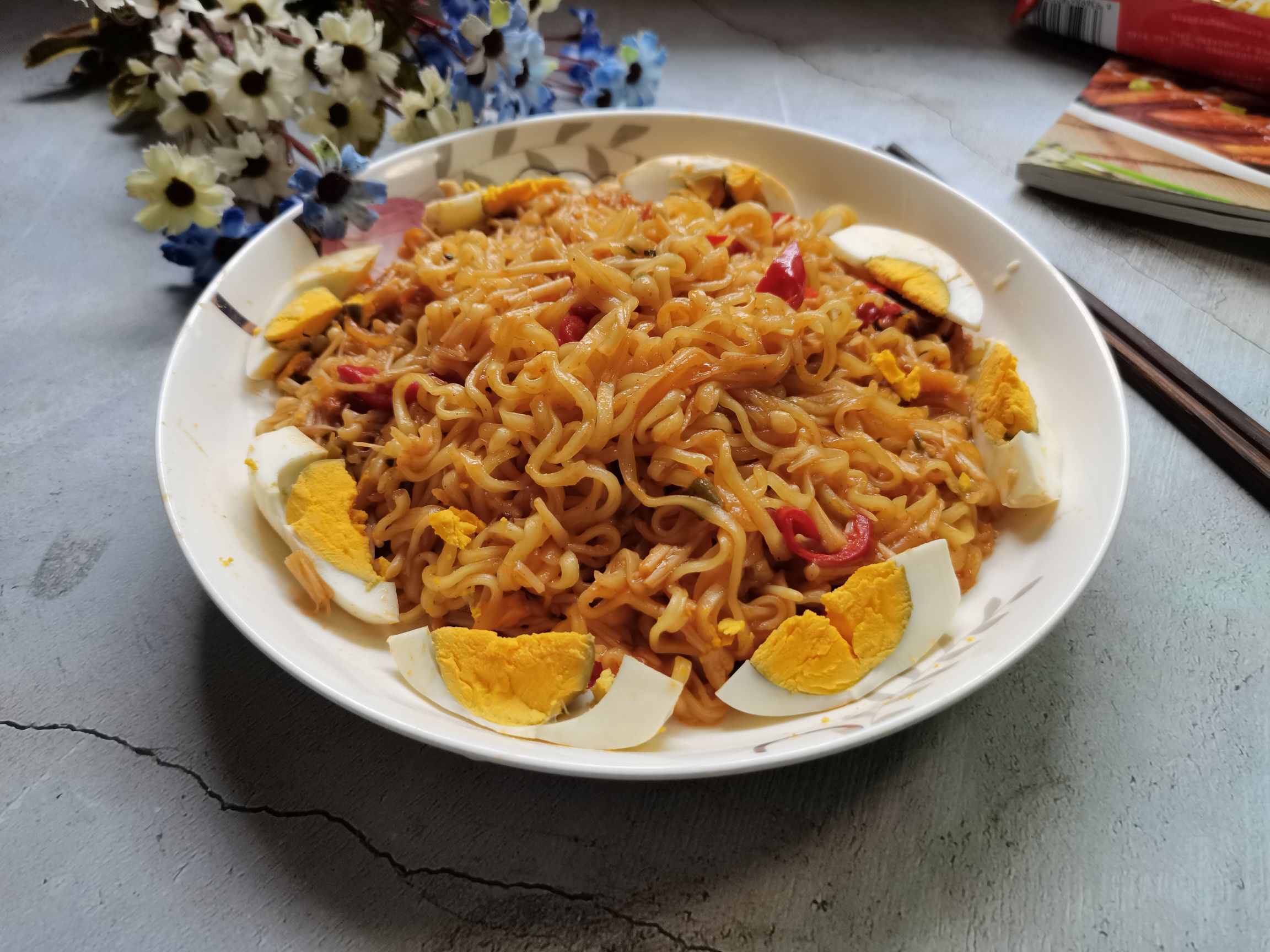 Fried Noodles with Enoki Mushroom recipe