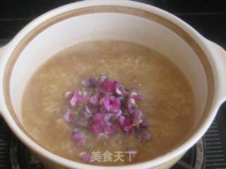 Glutinous Rice Porridge with Lentil Flowers and Pork Slices recipe